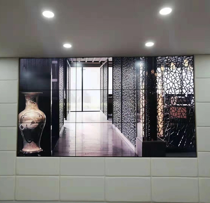 成都液晶拼接屏要做好防潮防水工作